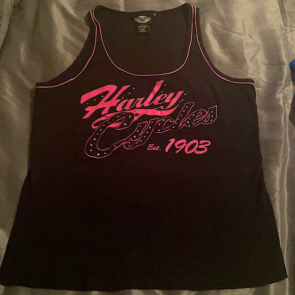 Harley-Davidson Tops - Harley Davidson Woman’s Tank- gorgeous like new